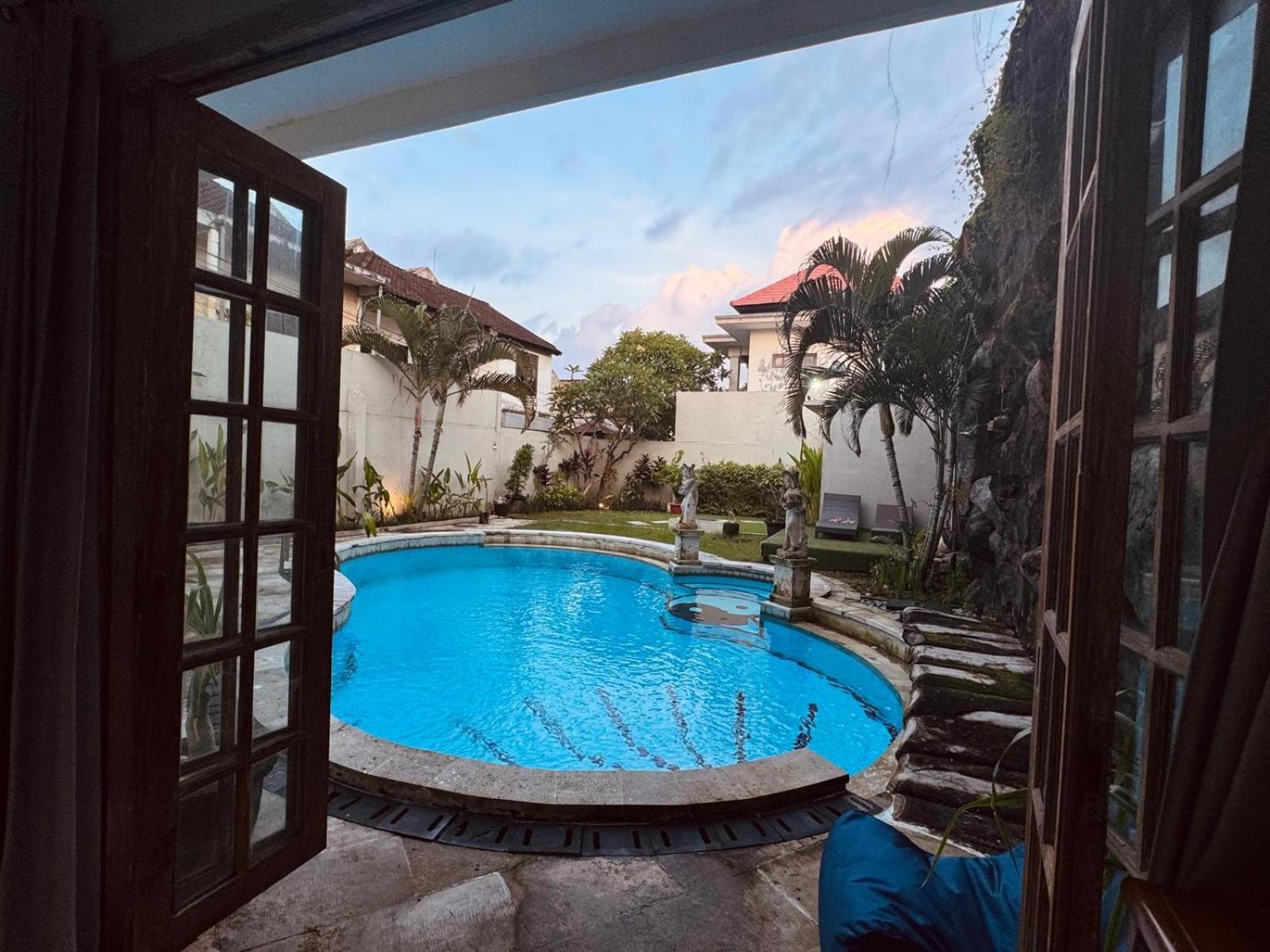 Blue Diamond Residenses Wisma tamu Seminyak (Bali)
